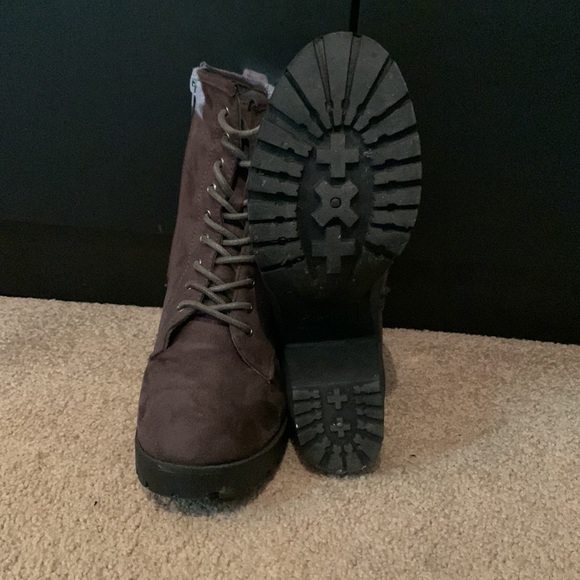 Dark gray Zigisoho boots (size 9 US) - Picture 4 of 4